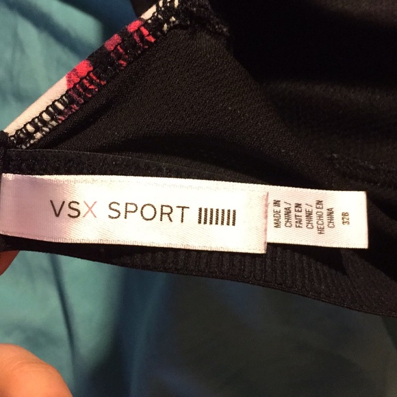 Victoria’s Secret sports bra - Picture 3 of 5